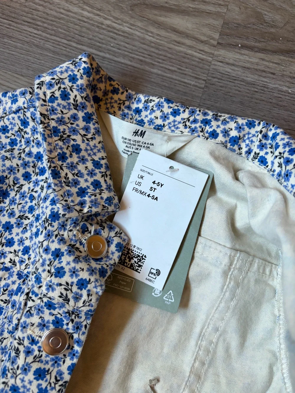 H&M Floral Print Denim Jacket Size 4-5T Ditsy Floral Denim Trucker Jacket NEW